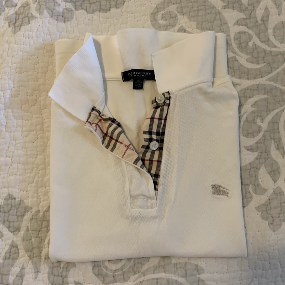 Burberry white sleeveless polo shirt